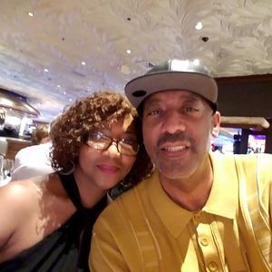 Meet your Posher, Alma